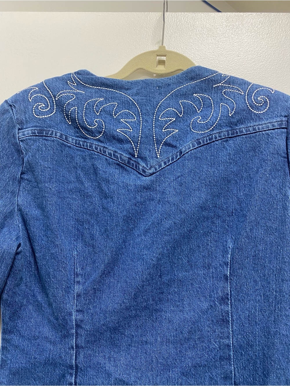 Avec Les Filles Blue Denim Embroidered Button-Front Mini Dress - Picture 12 of 12